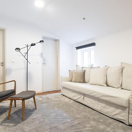 Living Bairro Alto V Apartment Lisbon Exterior photo